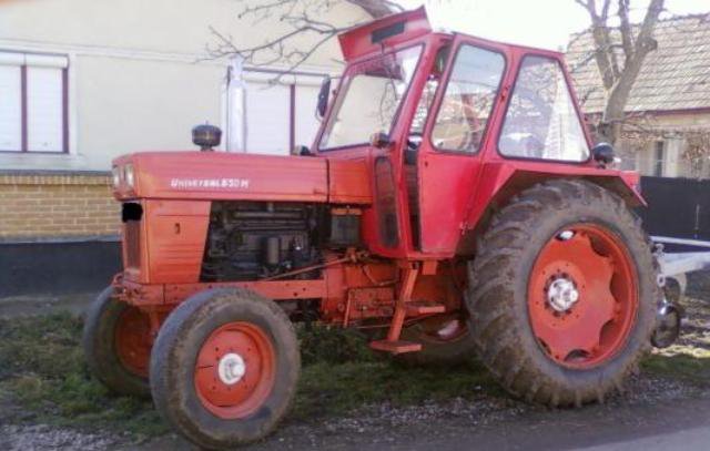 Deşi consumase alcool a ieşit cu tractorul la plimbare