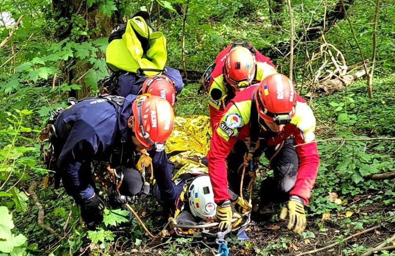 Un pompier din Botoșani face parte din lotul de alpiniști al Inspectoratului General pentru Situații de Urgență