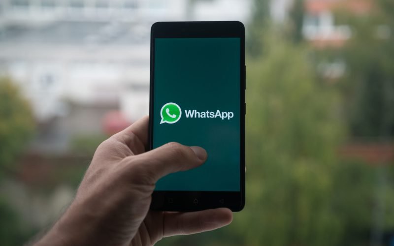 WhatsApp va implementa o funcție așteptată de mulți. E perfectă pentru cei care vorbesc cu străinii