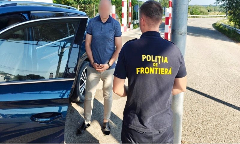 Asigurare falsă obținută online descoperită de polițiștii de frontiera de la Rădăuți-Prut