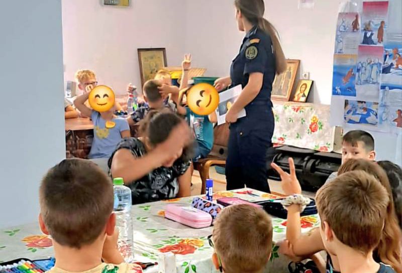 Activități preventive desfășurate de polițiștii de Siguranță Școlară