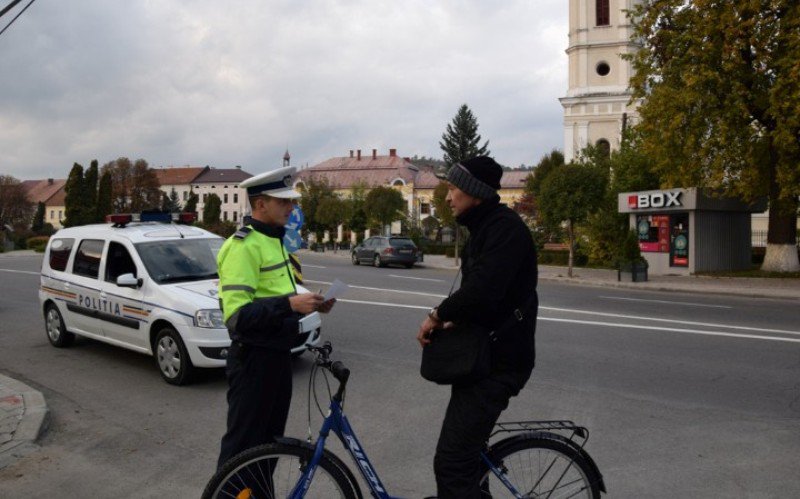 Nouă bicicliști amendați de polițiștii botoșăneni