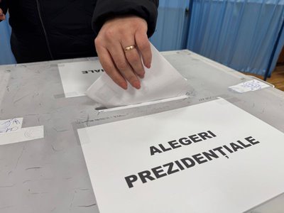 Alegeri prezidențiale, Turul I: Prezența …