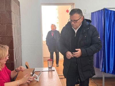 Marius Budăi: „Am votat candidatul …