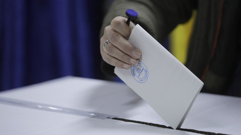 Polițiștii anunță că procesul de votare a început fără producerea unor incidente deosebite la nivelul județului