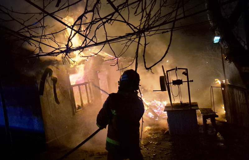 Incendiu într-o gospodărie din Coțușca. Proprietara de 70 de ani, a suferit un atac de panică