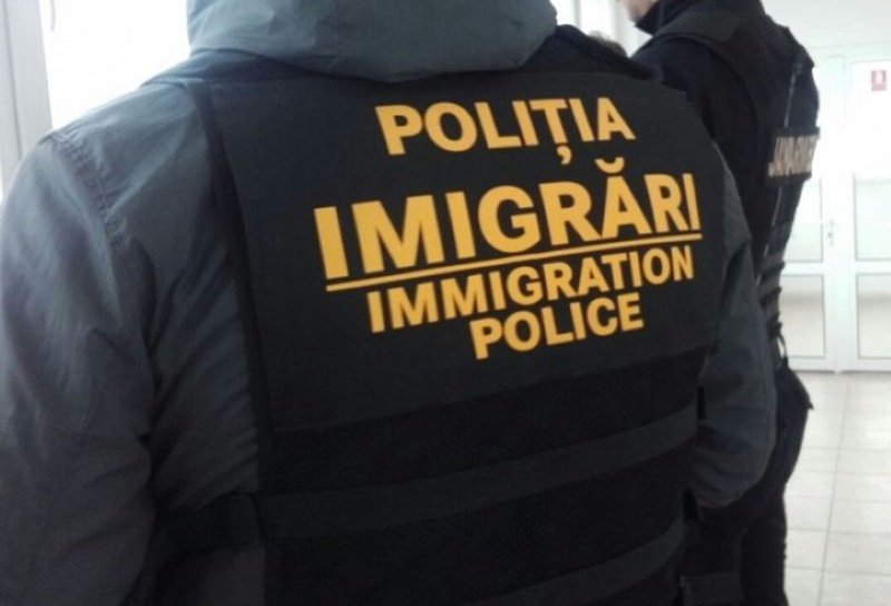 Autoturisme și persoane verificate de polițiștii de imigrări din Botoșani în cadrul unei acțiuni preventive