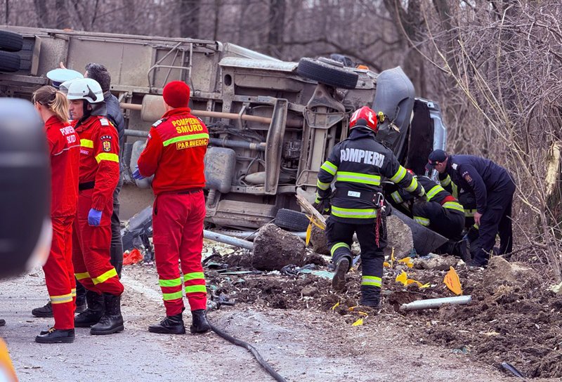 Bărbat rănit într-un accident rutier produs în dreptul pădurii Baisa