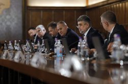 Guvernul reduce numărul secretarilor de …